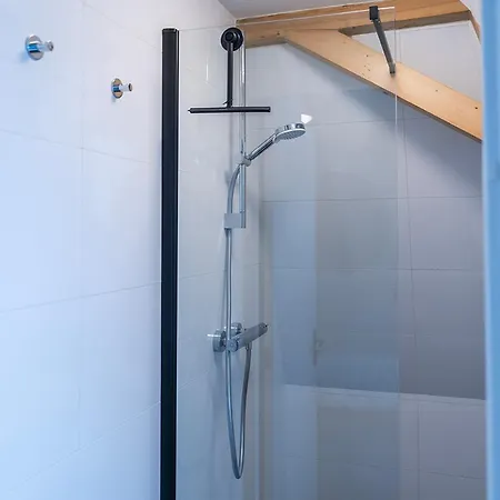 Clean-light W Easy Kitchen Access