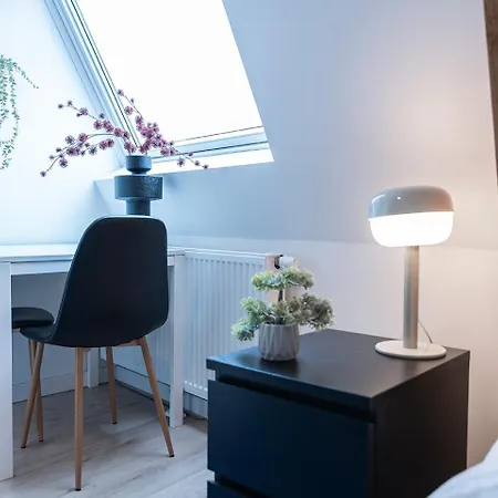Clean-light W Easy Kitchen Access 提耳堡
